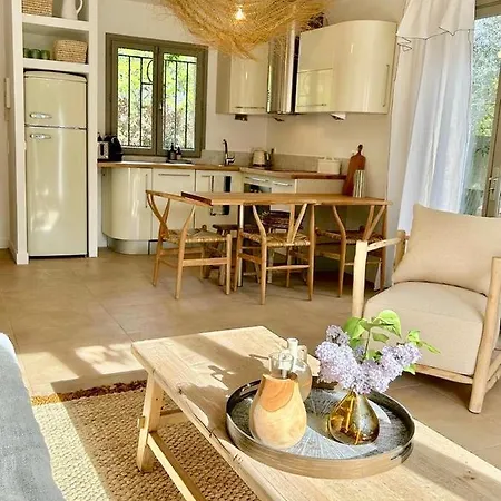 Le Cabanon